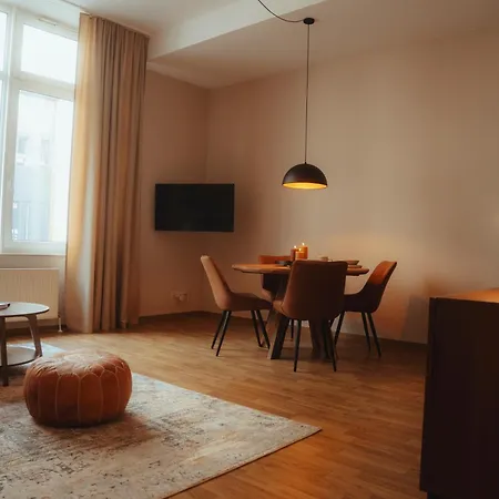 Rich Apartments - 2-Zimmer-Cityapartment - Kingsize - Parkplatz *